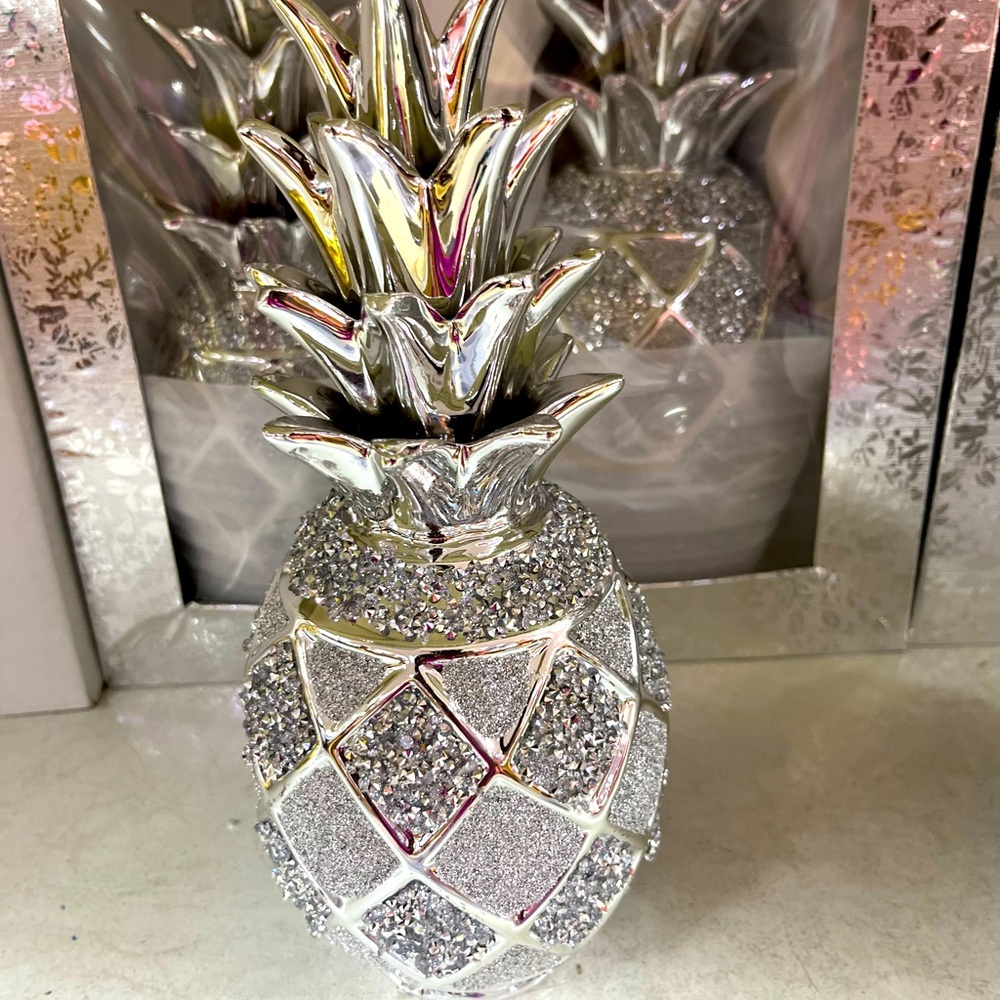 Pineapple jars